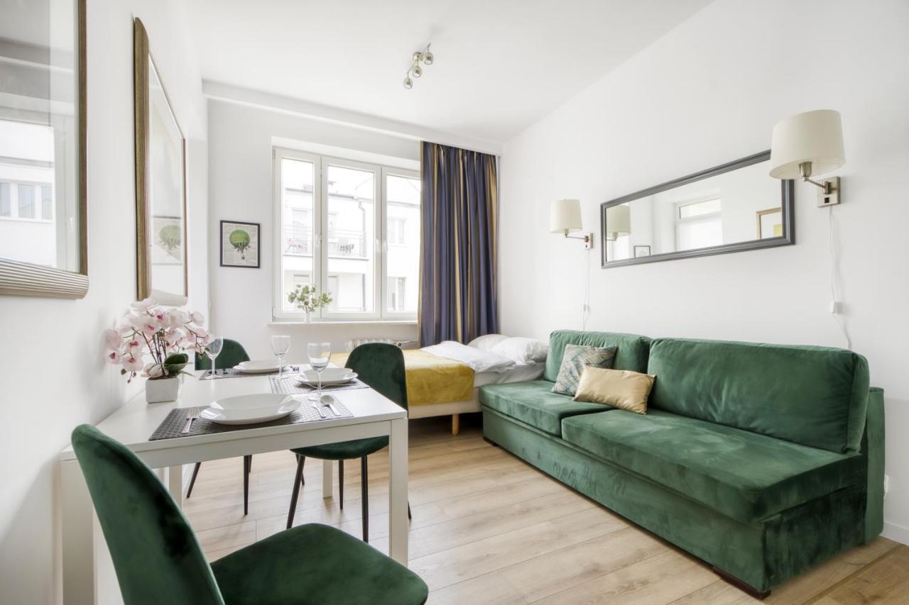 23 Unit Miniapartments Warszawa Lotnisko Okecie Fajne Ministudio Przy Bitwy Warszawskiej 外观 照片
